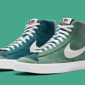 Nike Blazer '77 Mids - Healing Jade / Green 9.5